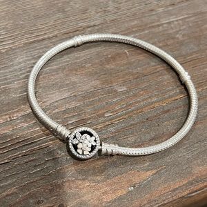 Flower pandora bracelet